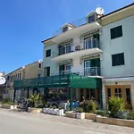 Bed & Breakfast Old Town Heritage By Mrav 4*