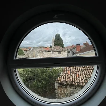 Old Town Heritage By Mrav לינה וארוחת בוקר Sukošan