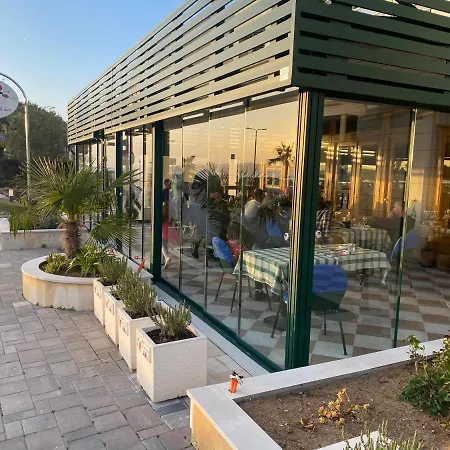 Old Town Heritage By Mrav לינה וארוחת בוקר