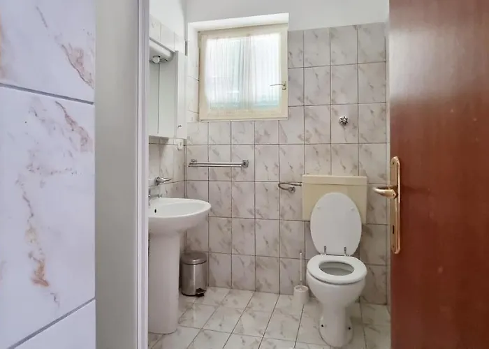 Old Town Heritage By Mrav krevet i doručak Sukosan