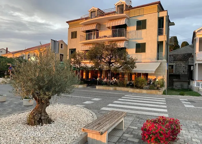 krevet i doručak Old Town Heritage By Mrav Sukosan