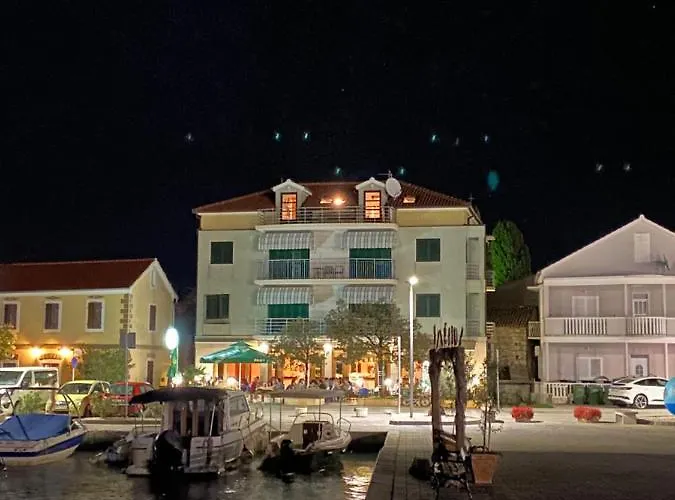 Bed & Breakfast Old Town Heritage By Mrav