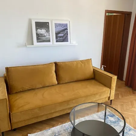 Old Town Heritage By Mrav Sukosan